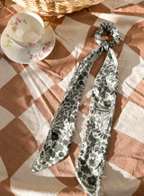 Plants Scrunchie Scarf