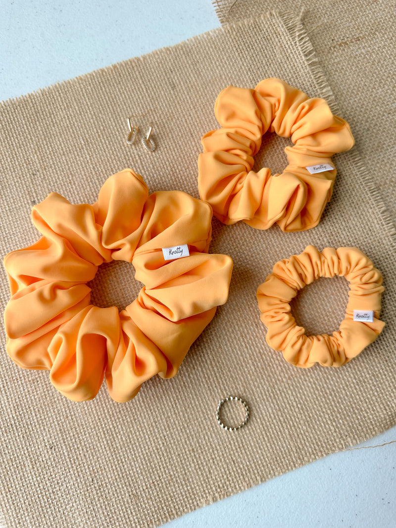 Mango Activewear Scrunchies