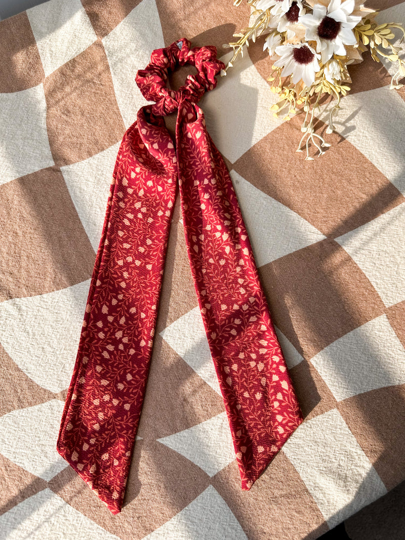 Scarlett Scrunchie Scarf