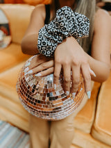 Retro Checkered Daisy