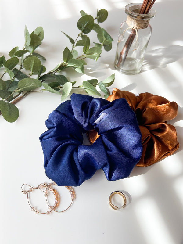 Sapphire Oversized Scrunchie